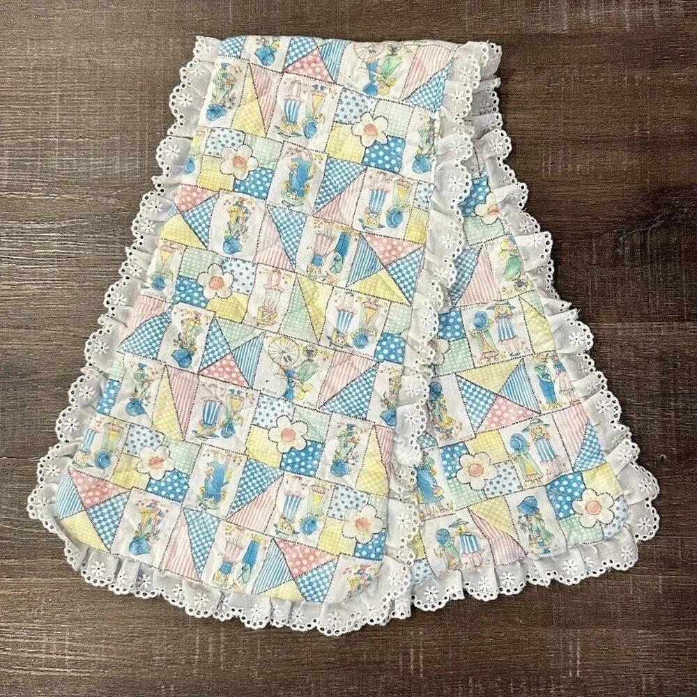 Vintage Holly Hobbie Patchwork Fabric Burp Rag Cloth Shoulder Ruffle 26”x8”‎